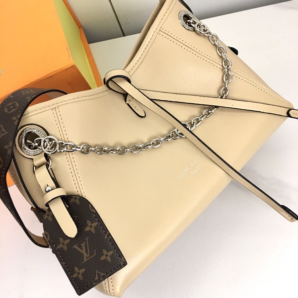 ルイヴィトンバッグ細部ディテール